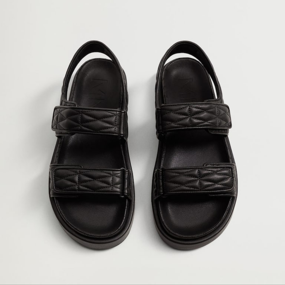 MANGO Quilted black strap sandals